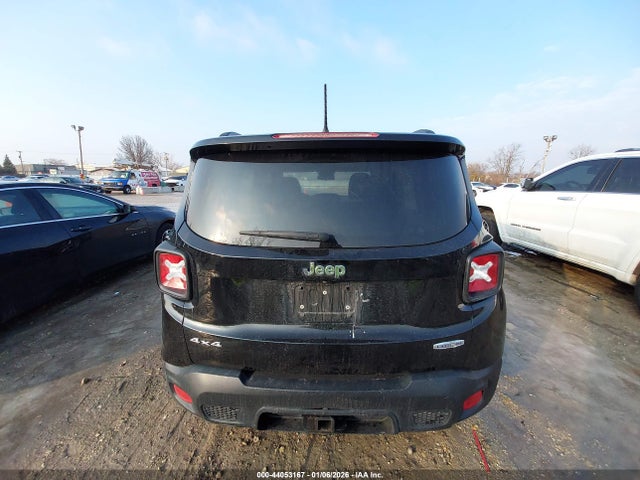 2016 Jeep Renegade Latitude მანქანა იყიდება აუქციონზე, vin: ZACCJBBT4GPD10010, აუქციონის ნომერი: 44053167