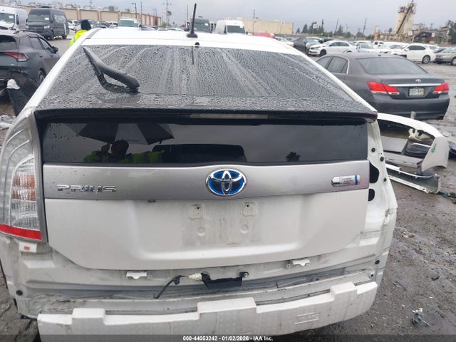 Toyota PRIUS PLUG-IN 2014 JTDKN3DP2E3051430 Image 17