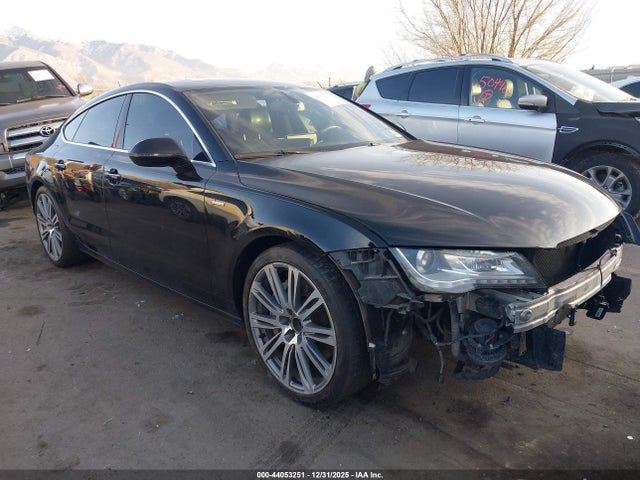 2014 AUDI A7 WAUWGAFC6EN132832