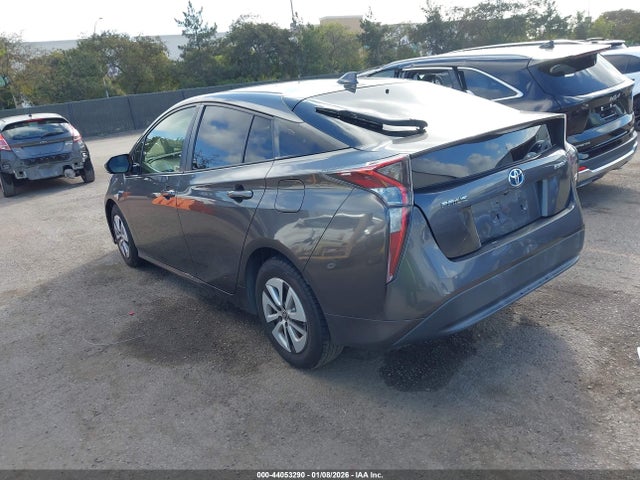JTDKARFUXG3023329 Toyota Prius Three
