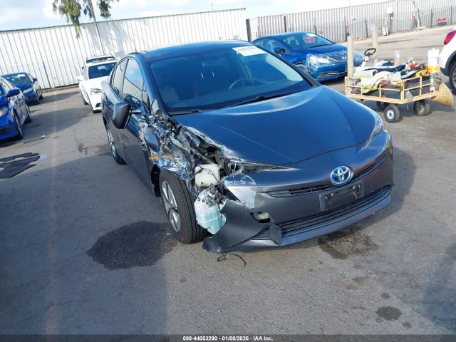 JTDKARFUXG3023329 Toyota Prius Three