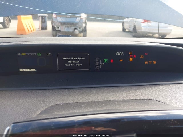 JTDKARFUXG3023329 Toyota Prius Three