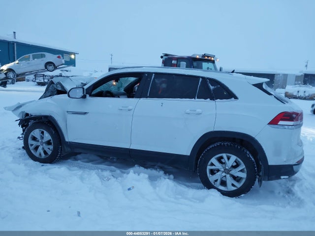 Продажа на аукционе авто 2020 Volkswagen Atlas Cross Sport 2.0t S, vin: 1V2GC2CA3LC203990, номер лота: 44053291