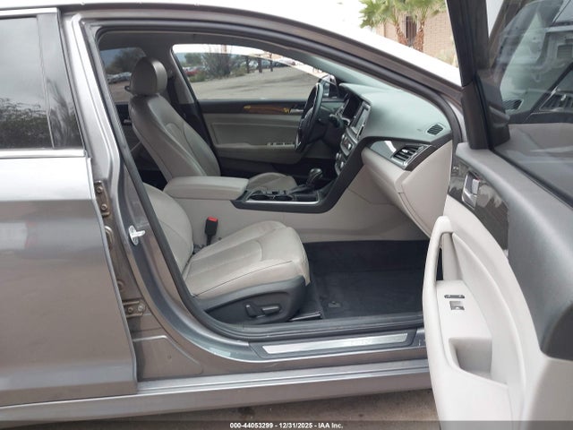 Hyundai Sonata Limited 2019 5NPE34AF4KH730152 Image 5