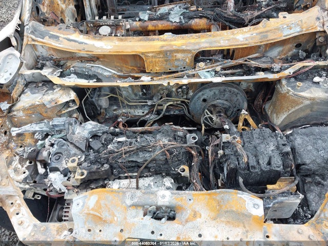 KNMAT2MV4JP575160 Nissan ROGUE SV