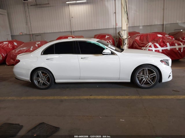 2019 Mercedes-benz E 300 მანქანა იყიდება აუქციონზე, vin: WDDZF4JB3KA530494, აუქციონის ნომერი: 44053308