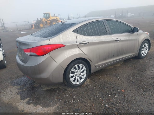 44053310 :رقم المزاد ، 5NPDH4AE5DH180614 vin ، 2013 Hyundai Elantra Gls/limited مزاد بيع