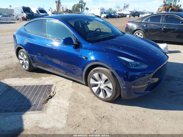 2023 TESLA MODEL Y 7SAYGDEE3PF596164 Photo 0