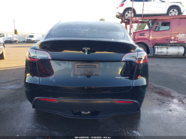 7SAYGAEE9PF965530 Tesla Model Y