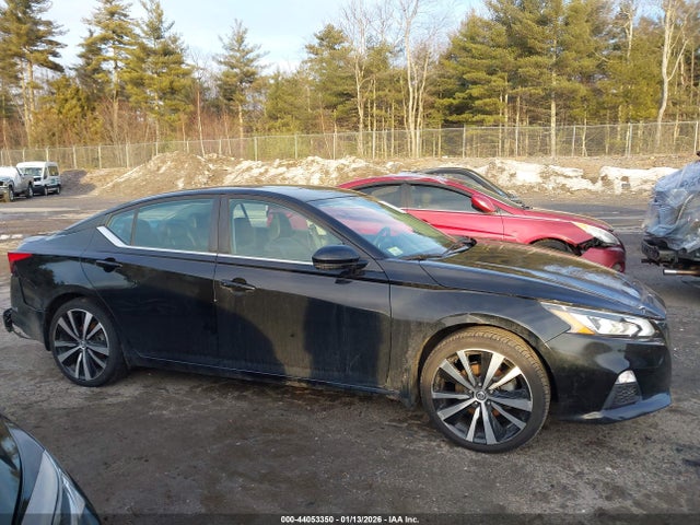 1N4BL4CW0MN384559 Nissan Altima Sr Intelligent Awd