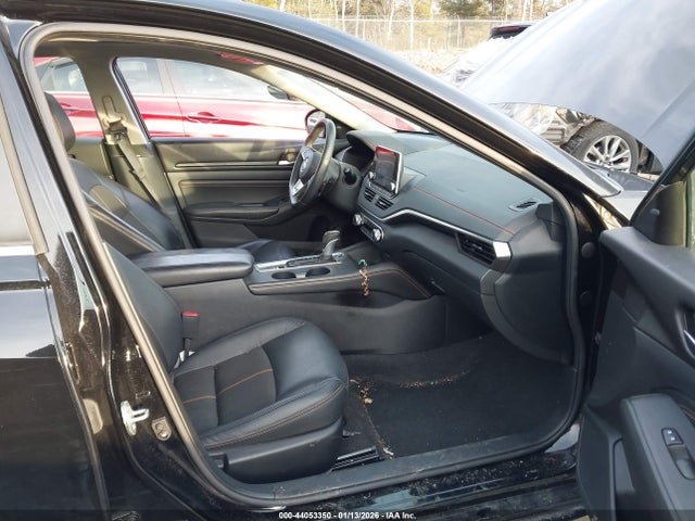 1N4BL4CW0MN384559 Nissan Altima Sr Intelligent Awd