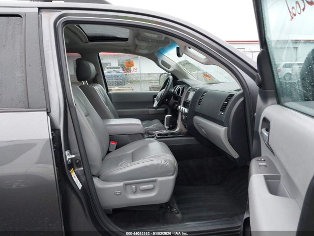 5TDJW5G10FS123432 Toyota Sequoia Limited 5.7l V8