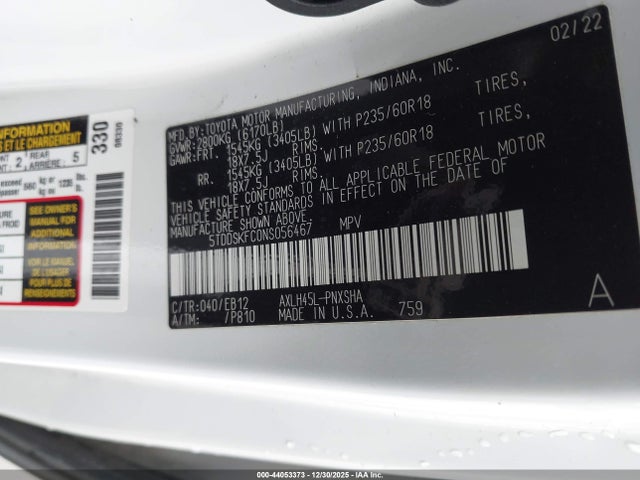 5TDDSKFC0NS056467 Toyota Sienna Xse