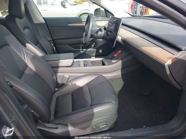 2023 TESLA MODEL 3 5YJ3E1EAXPF617519 Photo 4