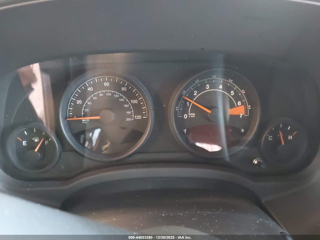 Jeep Patriot Latitude 2014 1C4NJRFB5ED510599 Image 7