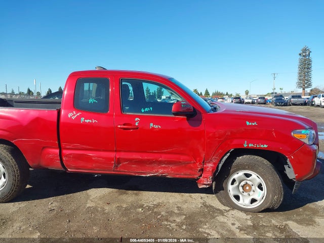 5TFRX5GN1JX103633 Toyota Tacoma Sr