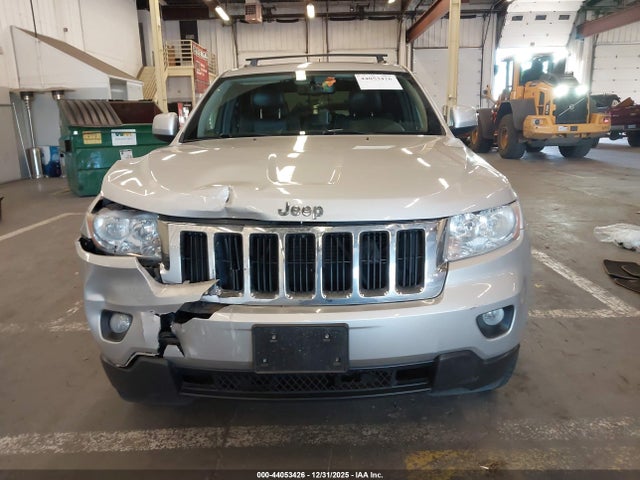 2011 Jeep Grand Cherokee Laredo მანქანა იყიდება აუქციონზე, vin: 1J4RR4GT1BC646258, აუქციონის ნომერი: 44053426