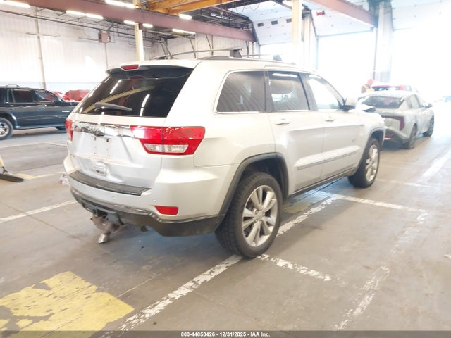 2011 Jeep Grand Cherokee Laredo მანქანა იყიდება აუქციონზე, vin: 1J4RR4GT1BC646258, აუქციონის ნომერი: 44053426