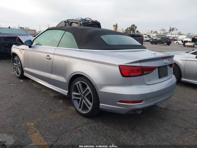 2017 AUDI A3 WAUY8LFF7H1077069 Photo 2