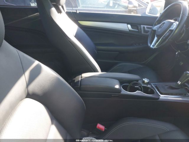 2013 MERCEDES-BENZ C 250 WDDGJ4HB3DF977988 Photo 4