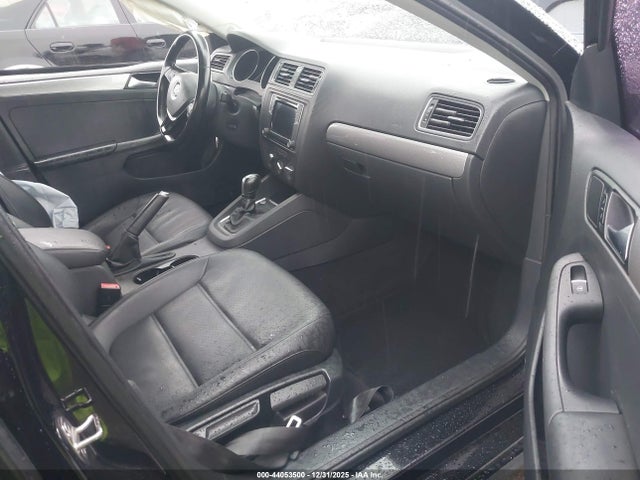 3VWD67AJ4GM363616 Volkswagen Jetta 1.4t Se