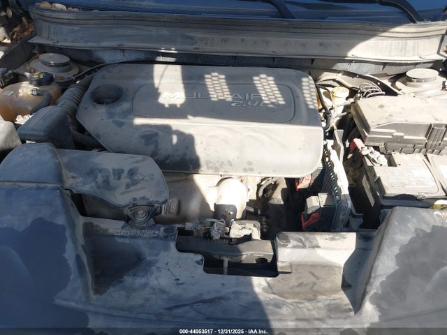 1C4PJLCB6FW694371 Jeep Cherokee Latitude