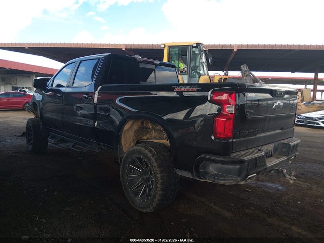 2024 CHEVROLET SILVERADO 1500 3GCUDFEL2RG117504 Photo 2