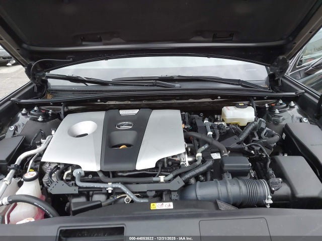 58ACA1C15MU012586 Lexus ES 300H
