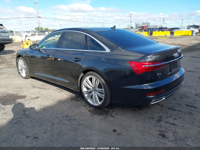 2019 AUDI A6 WAUM2AF24KN106660 Photo 2