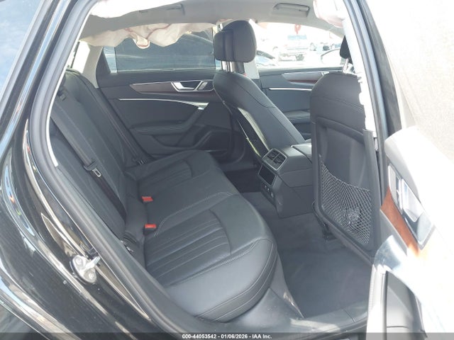 2019 AUDI A6 WAUM2AF24KN106660 Photo 7