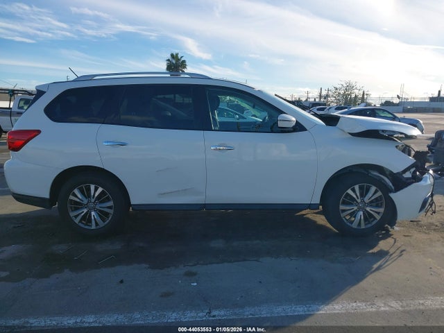2018 Nissan Pathfinder Sv მანქანა იყიდება აუქციონზე, vin: 5N1DR2MM4JC631507, აუქციონის ნომერი: 44053553