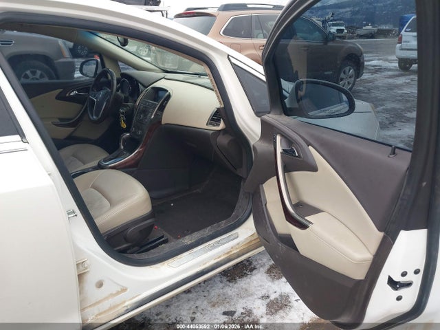44053592 :رقم المزاد ، 1G4PR5SK9D4175227 vin ، 2013 Buick Verano Convenience Group مزاد بيع