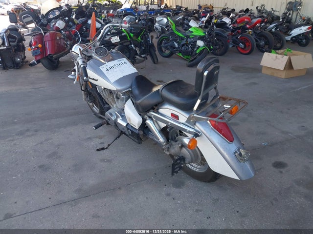 2006 HONDA VT750 JH2RC50446M202203 Photo 2