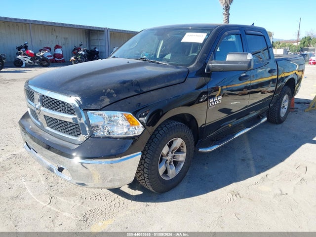 1C6RR6LG5NS192835 RAM 1500 Classic Slt 4x2 5&#039;7 Box