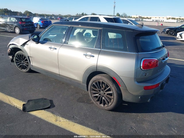 2019 MINI CLUBMAN WMWLN5C52K2G82521 Photo 2