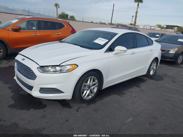 3FA6P0HD9GR218533 Ford FUSION SE