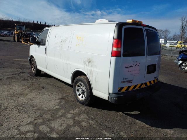 2012 CHEVROLET EXPRESS 1500 1GCSHAF42C1157190 Photo 2