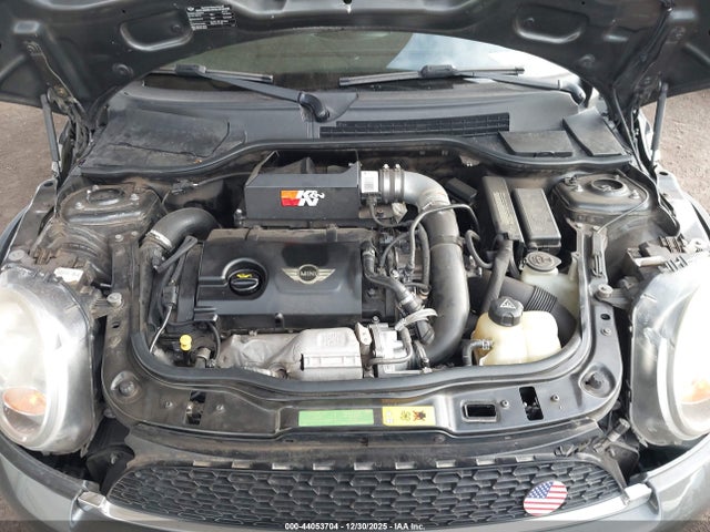 2011 MINI COOPER S WMWSV3C58BTY21249 Photo 9
