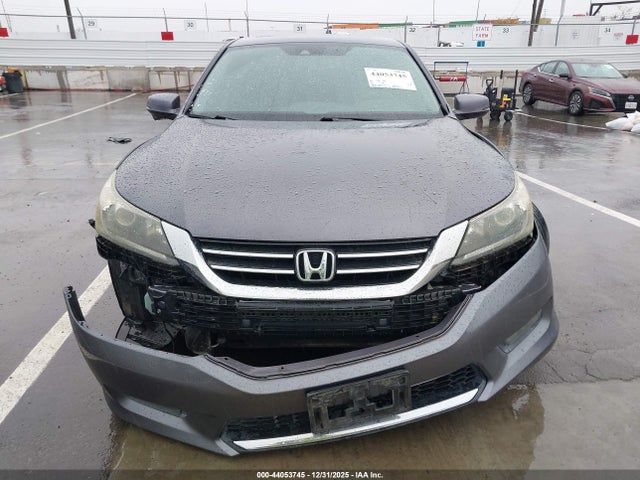 1HGCR2F89FA107578 Honda k24w1