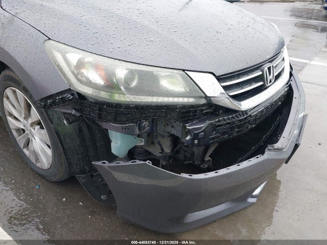 1HGCR2F89FA107578 Honda k24w1