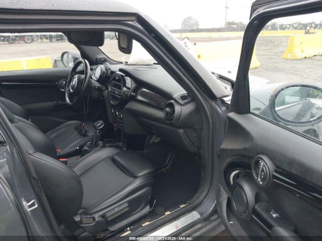 2016 MINI HARDTOP WMWXU3C51G2B67140 Photo 4