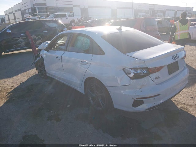 2024 AUDI A3 WAUAUDGY4RA106368 Photo 2