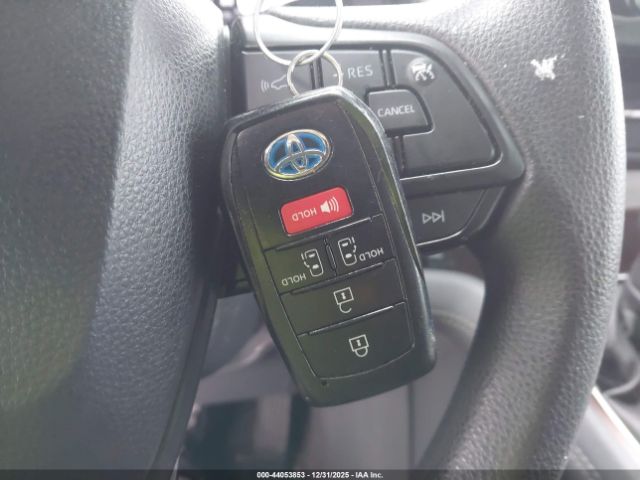 2024 TOYOTA SIENNA 5TDKRKEC5RS195987 Photo 10