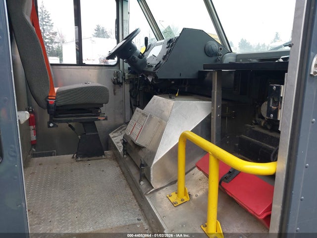 Продажа на аукционе авто 2019 Ford E-450 Stripped, vin: 1FC3E4K69KDC51876, номер лота: 44053864
