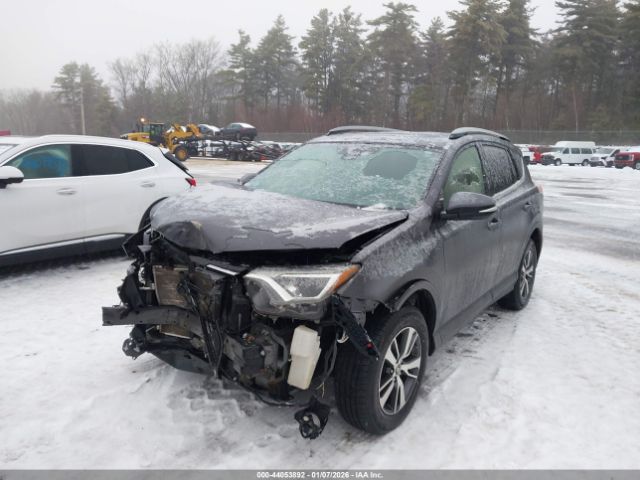 2018 TOYOTA RAV4 JTMRFREV7JJ187618 Photo 1