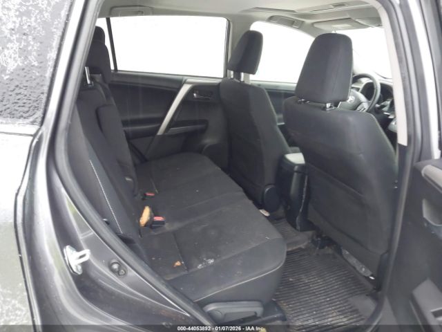 2018 TOYOTA RAV4 JTMRFREV7JJ187618 Photo 7