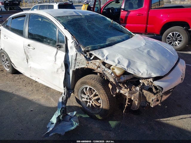 Toyota Prius Two 2016 JTDKBRFUXG3014577 Image 6