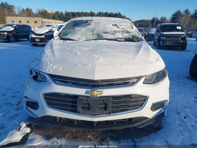 1G1ZB5ST4HF209068 Chevrolet MALIBU LS
