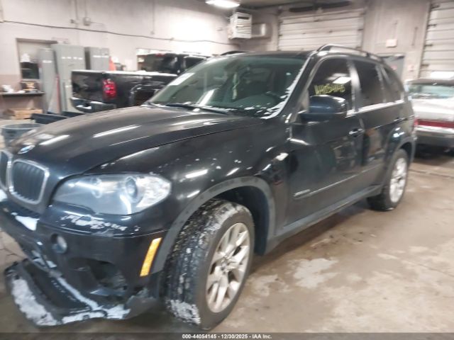 2011 BMW X5 5UXZV4C54BL738830 Photo 1