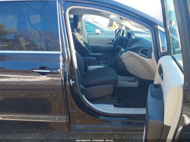 2020 CHRYSLER PACIFICA 2C4RC1FG1LR159001 Photo 4